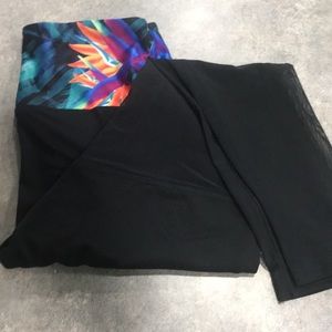 3 PAIRS of Victoria’s Secret Leggings!! size small